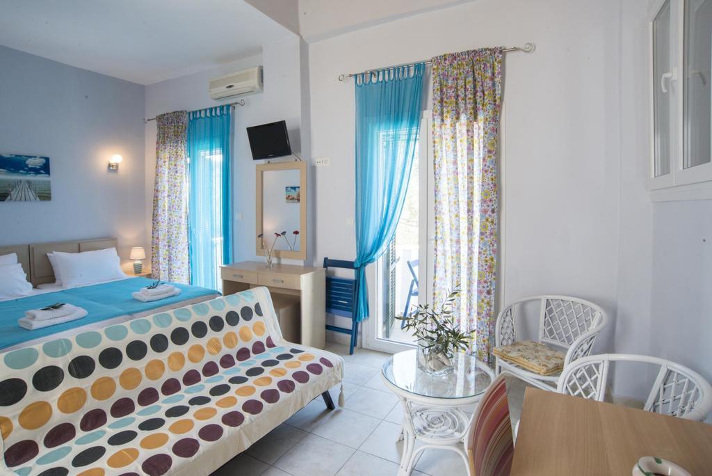 Studios Niki Lákka Chambre photo